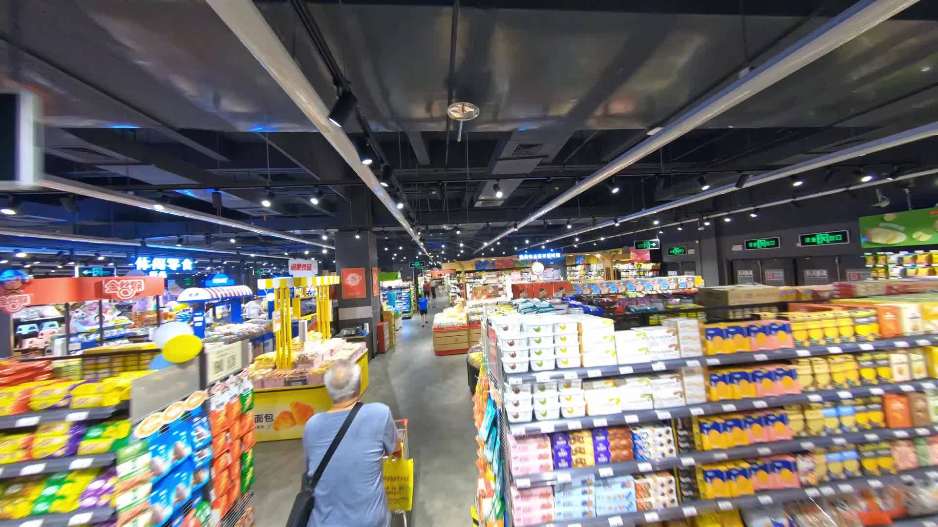 丰收中国万里行主播带你体验什么叫“超市自由”